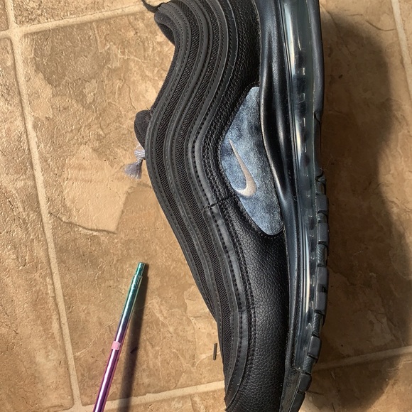 Airmax 97s - Picture 2 of 3